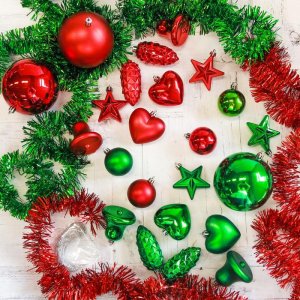 Набор шаров пластик (набор 53 шт) красно зеленое ассорти        