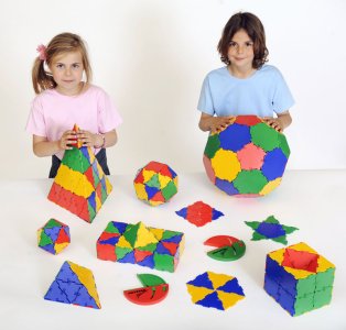 Набор по основам математики, конструирования и моделирования Полидрон "Стереометрия"