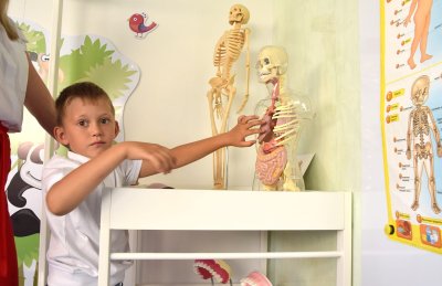 Оформление зон профориентации в ДОУ  галерея 11