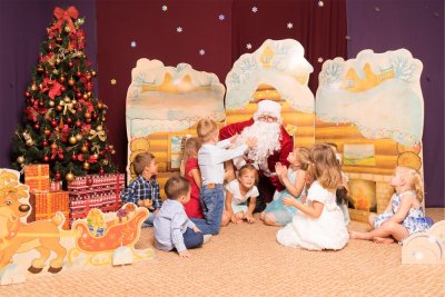 Деревянный дом Санта Клауса (4 времени года) двусторонний 37647 галерея 5