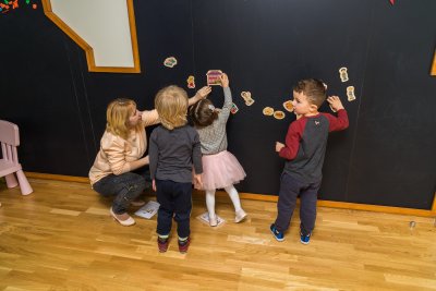 Проекты оформления пространства с использованием меловой пленки 40893 галерея 3