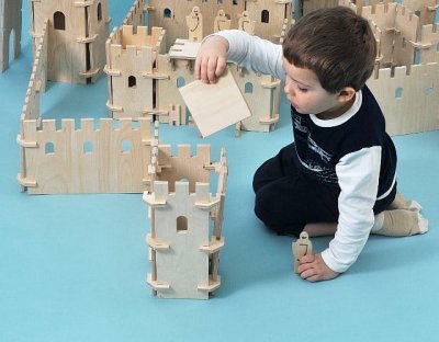 Комплект Кремль с обитателями (146 элементов + 12 персонажей) 9482 галерея 3