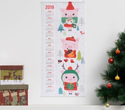 Календарь на подвесе "Свинки"