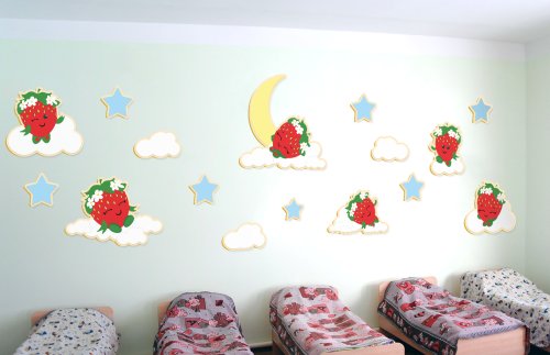 Комплект декораций для спальни "Землянички" 6 метров 50392