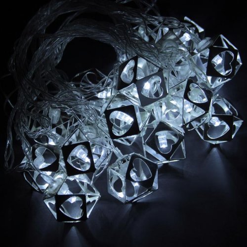 Гирлянда "Метраж" 5 м с насад. “Кубик Сердце”,2,5 см Н.С. LED-20-220V, контр 8р БЕЛЫЙ  2388657С