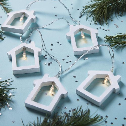 НИТЬ, 1.5 м, с насадк. "Дом белый", Н.С., LED-10-3V, 2*АА (не в компл), фиксинг, Т/БЕЛЫЙ    3667537С