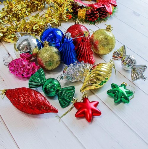 Набор украшений пластик 30 шт 20,5*13,5*13,5 см микс          2178252