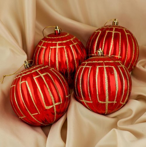 Набор шаров пластик d-10 см 4 шт Сюита полоса красный        3276601