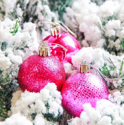 Новогодние шары Анданте (набор 2 шт.), малиновые           2178231