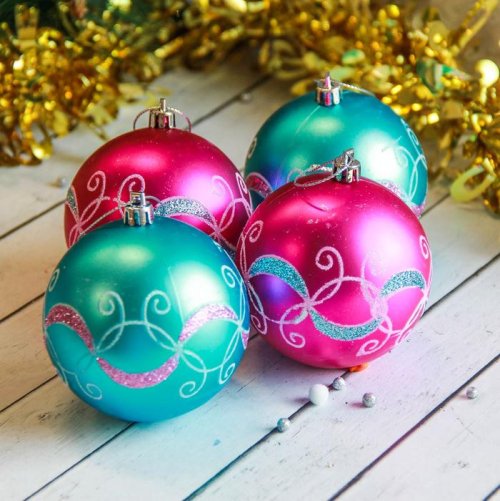 Набор шаров пластик d-8 см (набор 2 шт) цветные вензеля        2122460