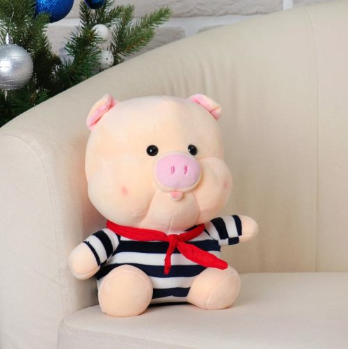 Мягкая игрушка "Поросёнок" красный платочек    3574436С