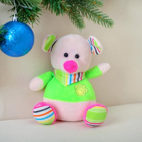 Мягкая игрушка "Свинюшка в зелёной футболке" 16 см       3251353С