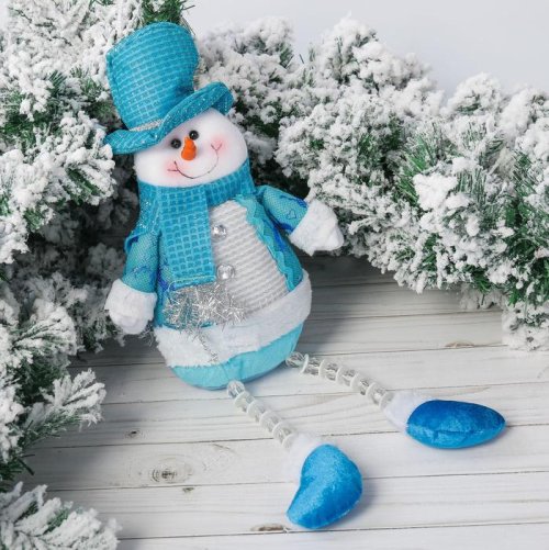 Мягкая игрушка "Снеговик" шубка с оленями 12*45 см  2357015С